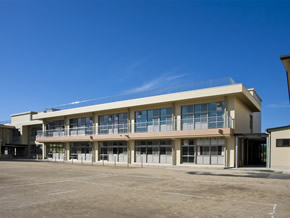 勝山小学校